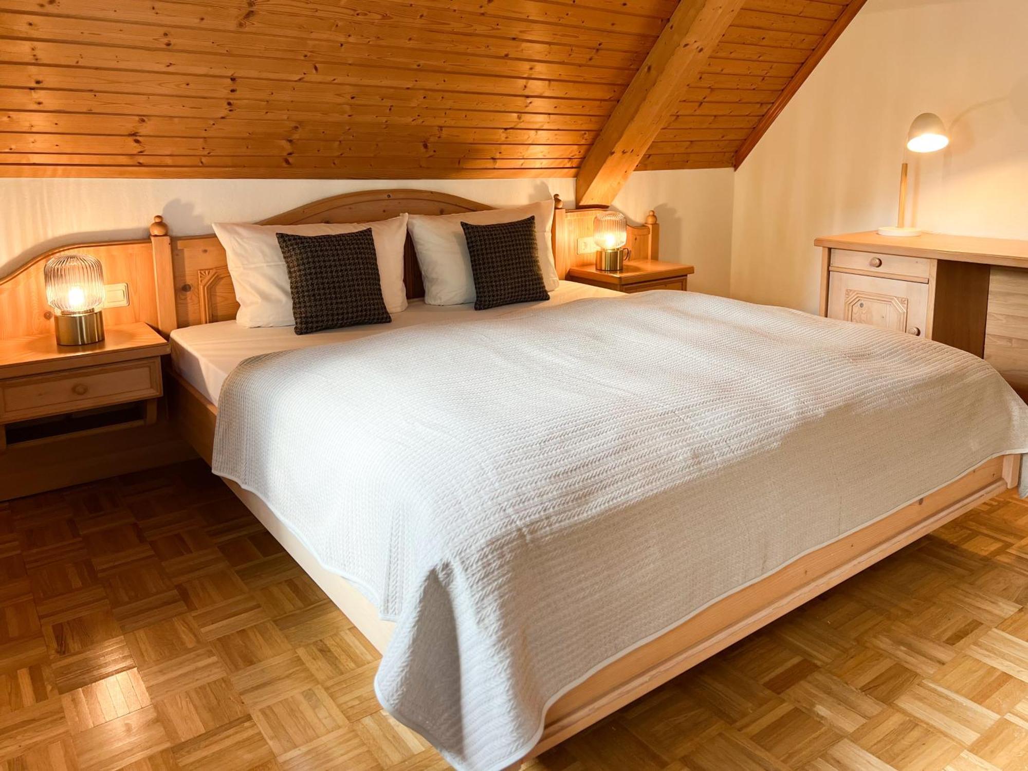 Schwarzwald Apartments Im Haus Tanneck - Feldberg - Titisee ภายนอก รูปภาพ